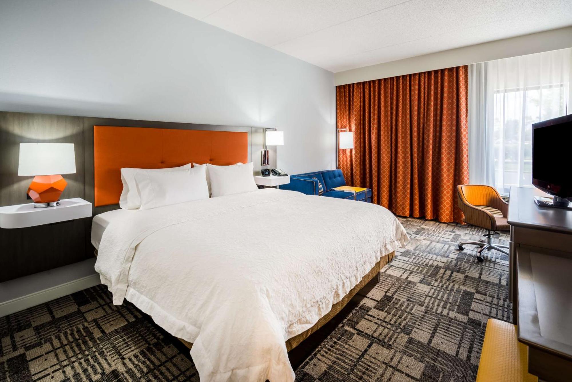 Hampton Inn Плимут-Митинг Экстерьер фото